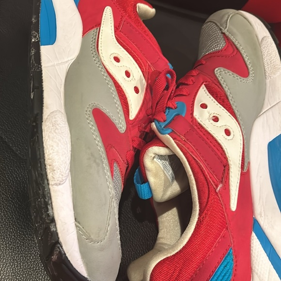 Men’s Size 8.5 Saucony - Picture 2 of 7